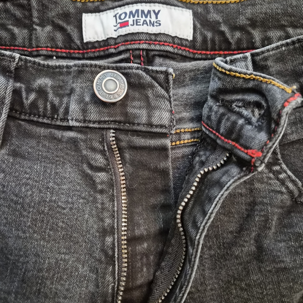 Tommy Hilfiger Men's Black Jeans with Red and Gold Stitching